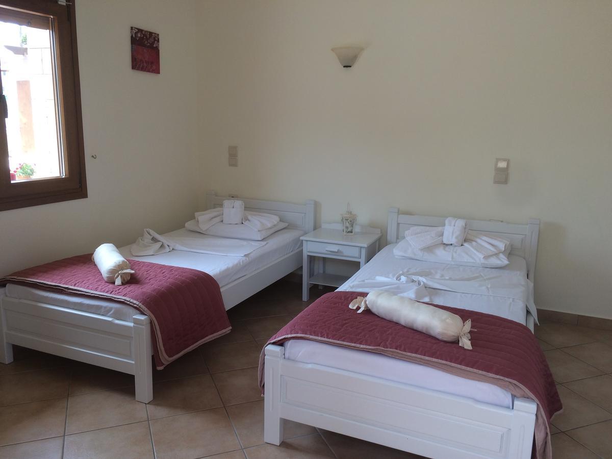 Molos Beach Rooms Kíssamos Zewnętrze zdjęcie