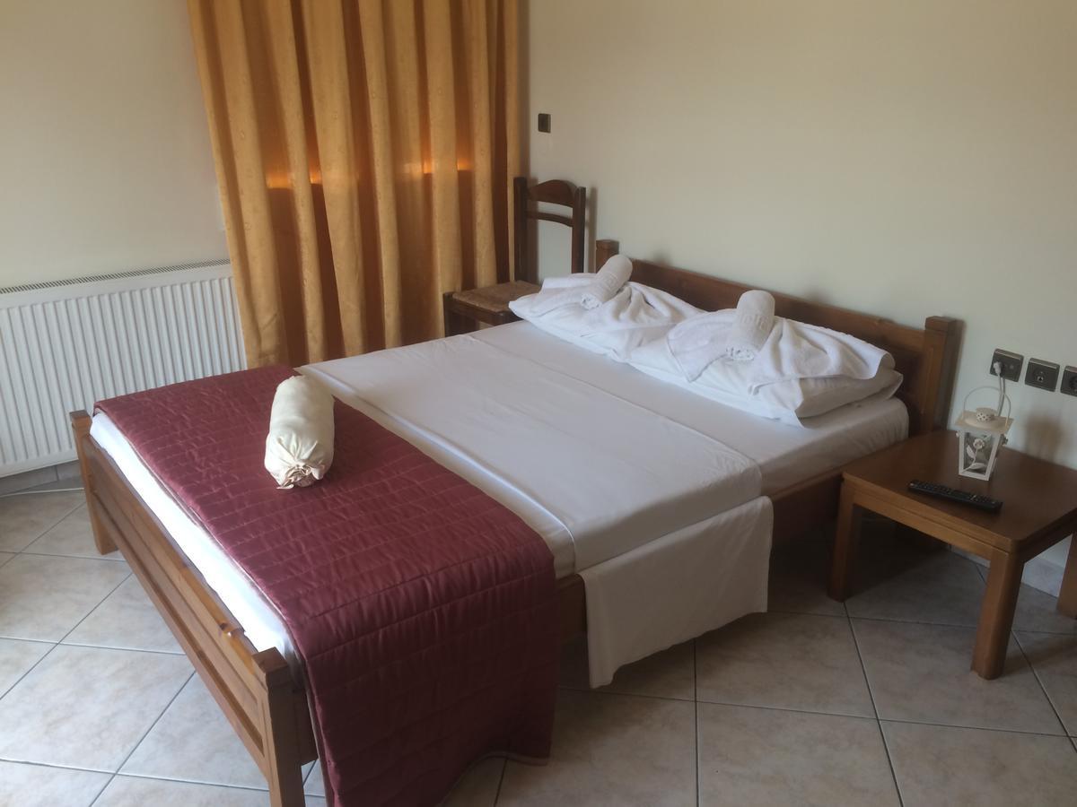 Molos Beach Rooms Kíssamos Zewnętrze zdjęcie